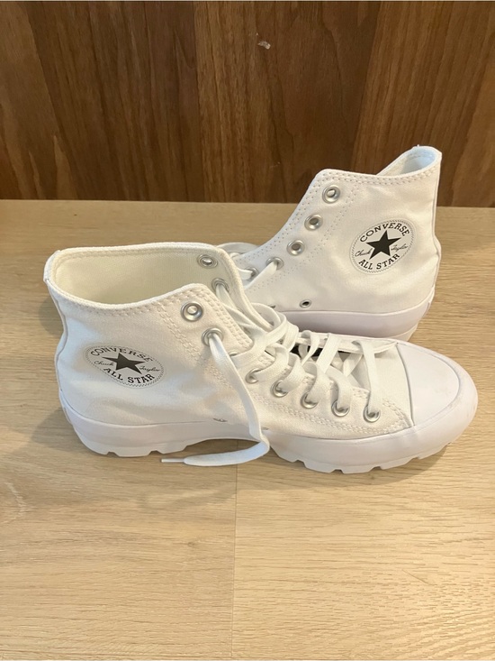 Converse Shoes - Converse Women’s Chuck Taylor White All Star Lugged High-Top Sneakers